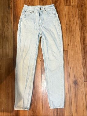 Hammer Light Wash Straight Leg Women’s Jeans